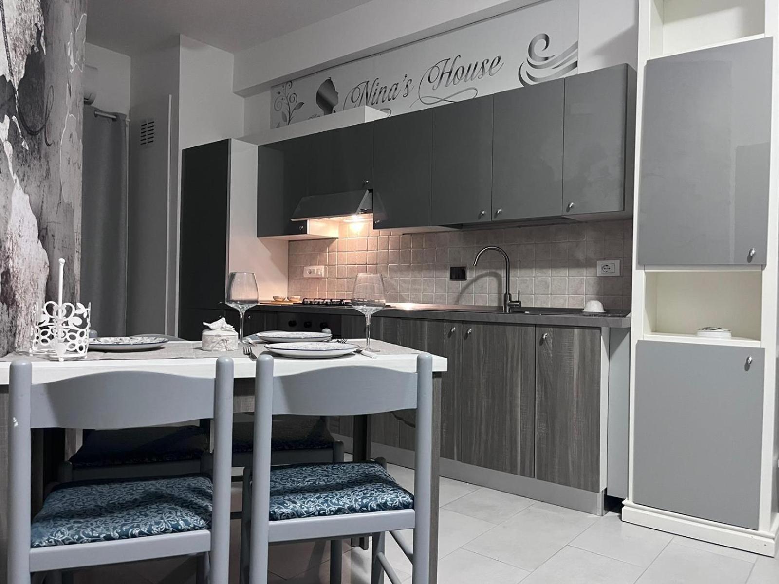 Miriam 21, a 300 metri dal mare Apartment Santa Caterina Dello Ionio Marina Bagian luar foto